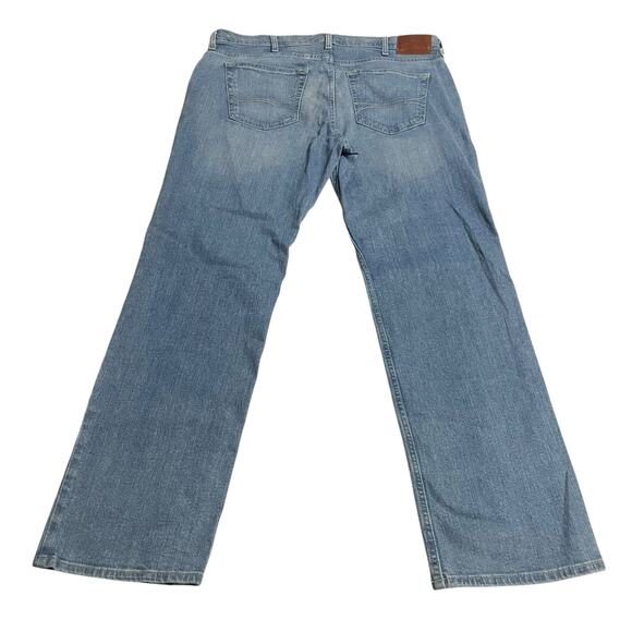 Hollister Mens Jeans Size 36 Classic Straight Leg Epic Flex Light Wash Zip Fly - Picture 2 of 12